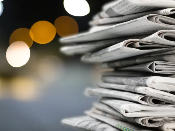 News App Interface auf einem Smartphone
